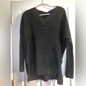 Knotsisters Gray Oversized V Neck Sweater Size S